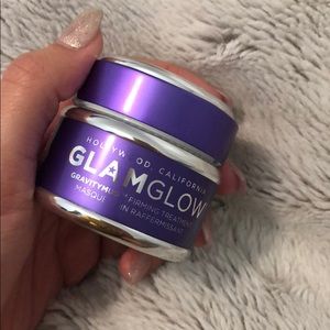 GLAMGLOW gravity mud firming treatment mask
